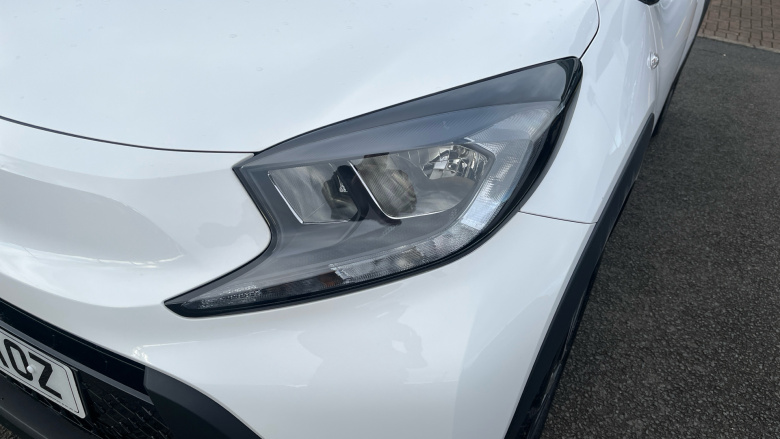 Toyota Aygo X 1.0 VVT-i Edge 5dr Petrol Hatchback